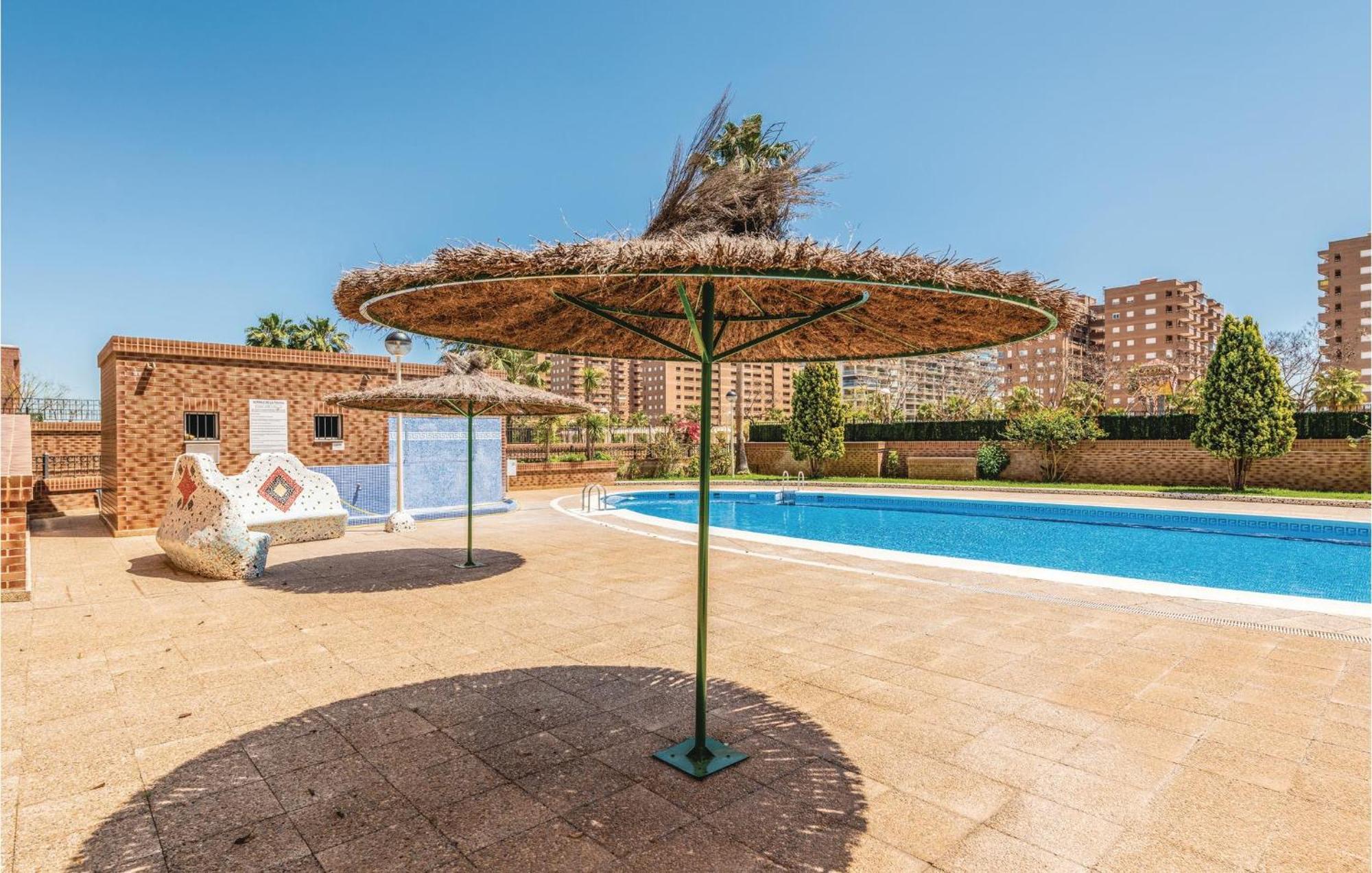Amazing Apartment In Oropesa Del Mar With Kitchen Eksteriør bilde